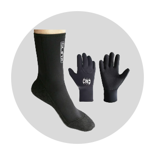 Sports Gloves & Socks