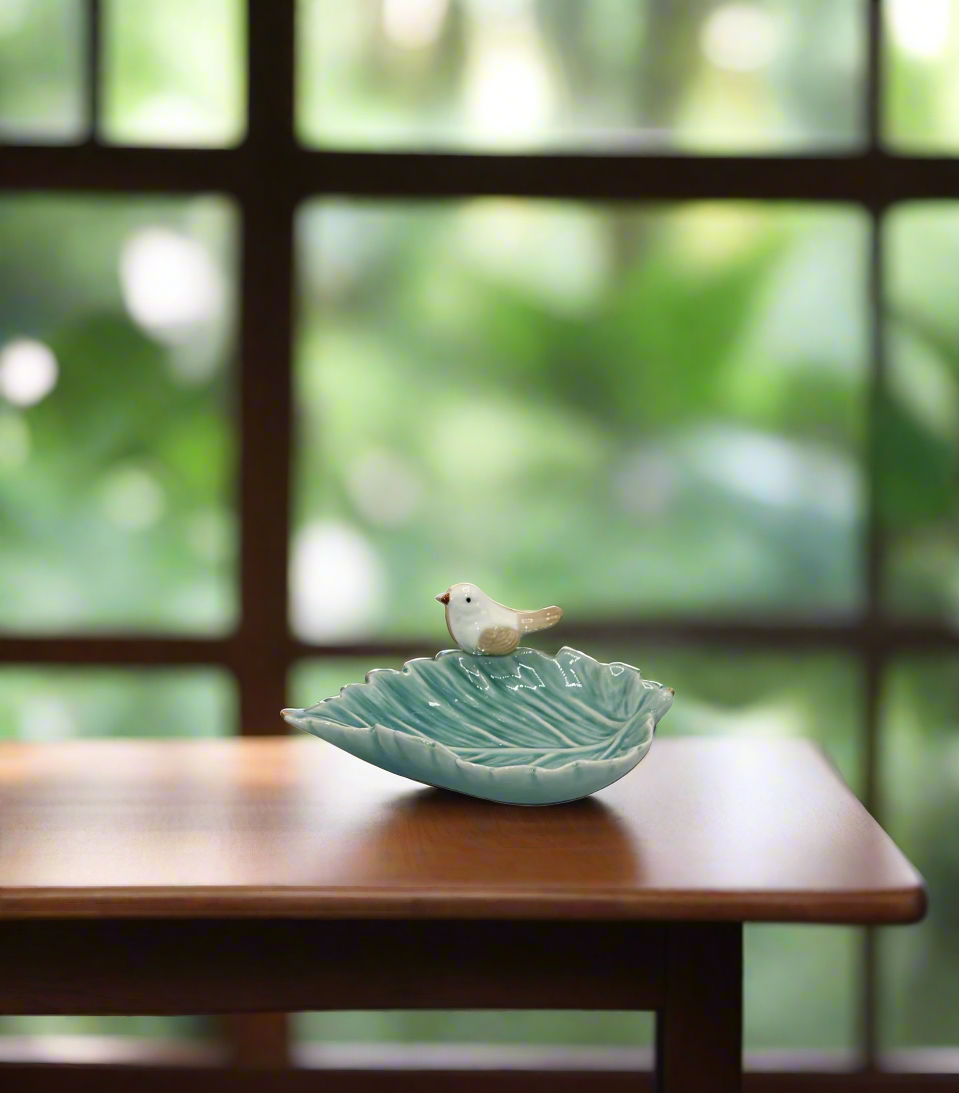 ceramic leaf plate white china